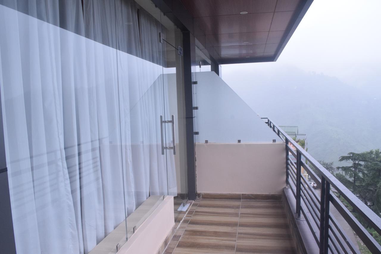 Hotel King Castle Dharamshala Buitenkant foto