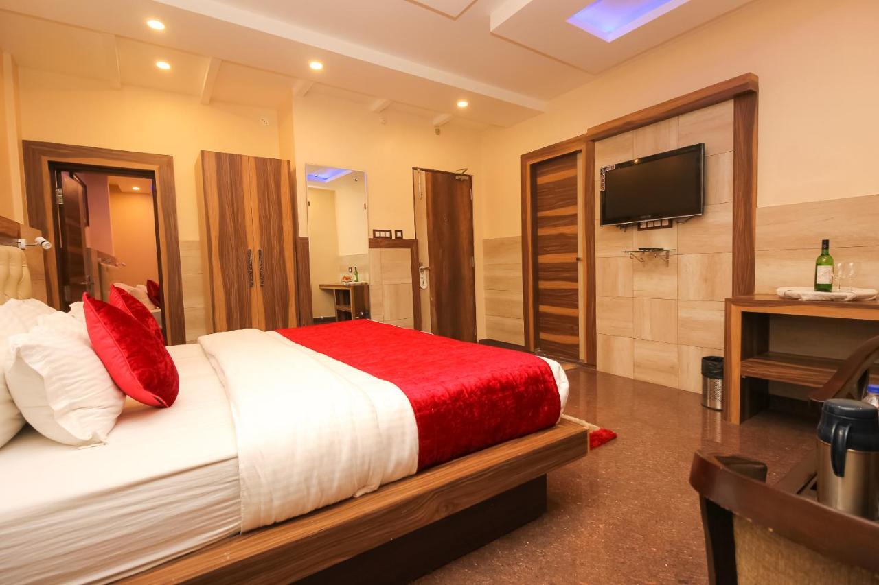 Hotel King Castle Dharamshala Buitenkant foto