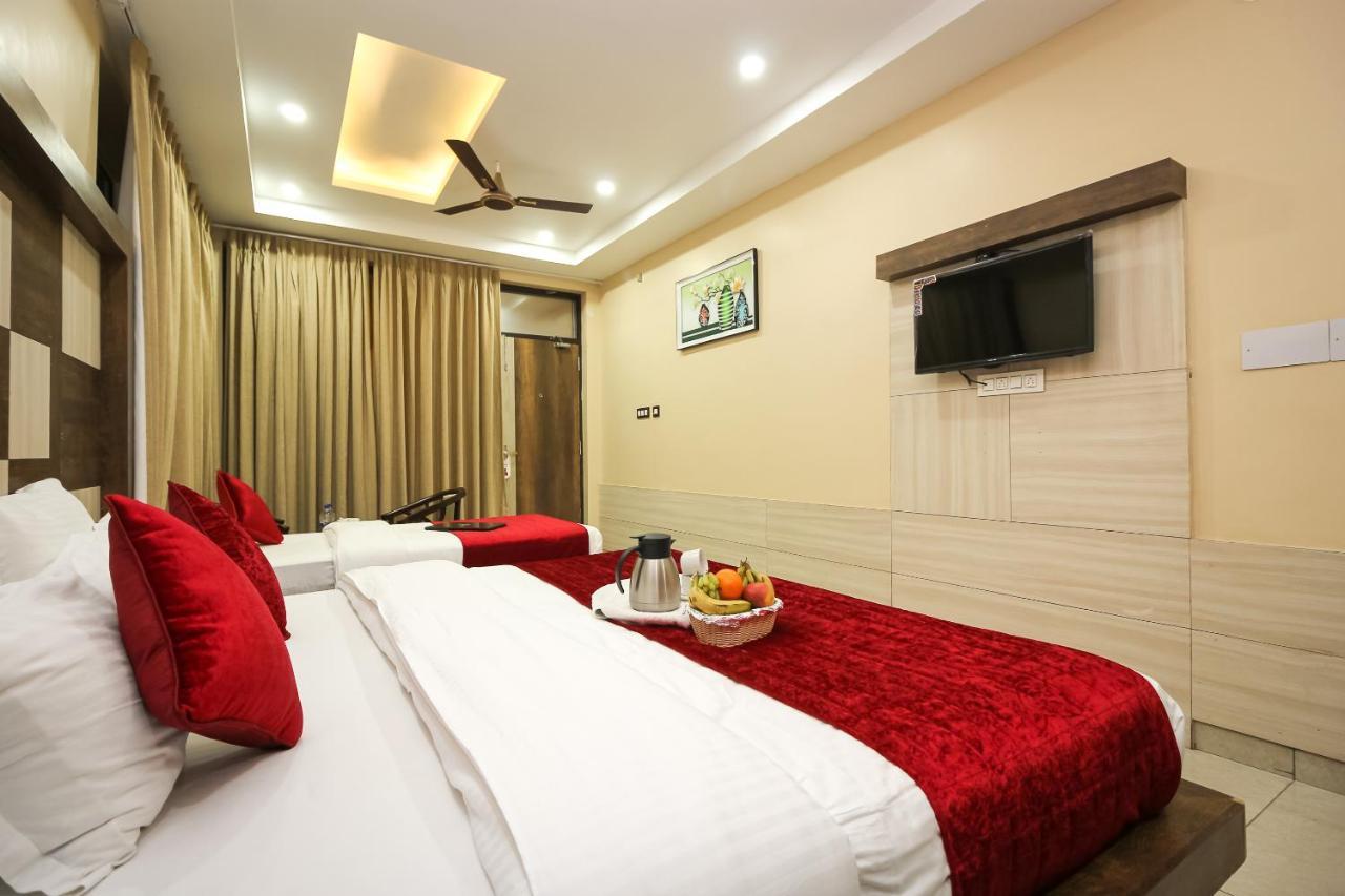 Hotel King Castle Dharamshala Buitenkant foto