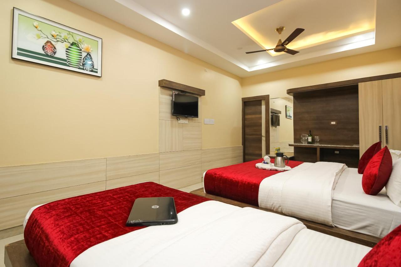 Hotel King Castle Dharamshala Buitenkant foto